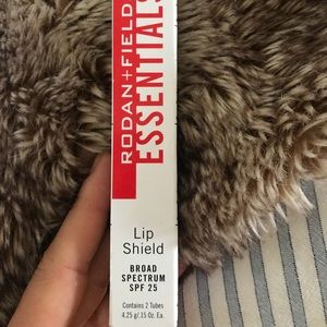 Rodan & Fields lip balm
